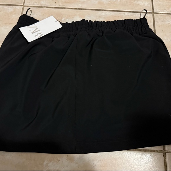 Zara Parachute Cargo Mini Skirt - Picture 2 of 3